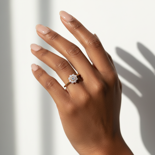 Elegant Round Cut Moissanite Diamond Ring