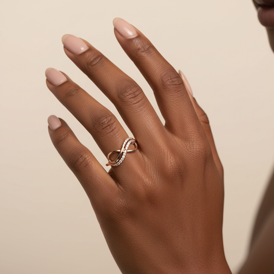 Round Cut Moissanite Diamond Infinity Ring