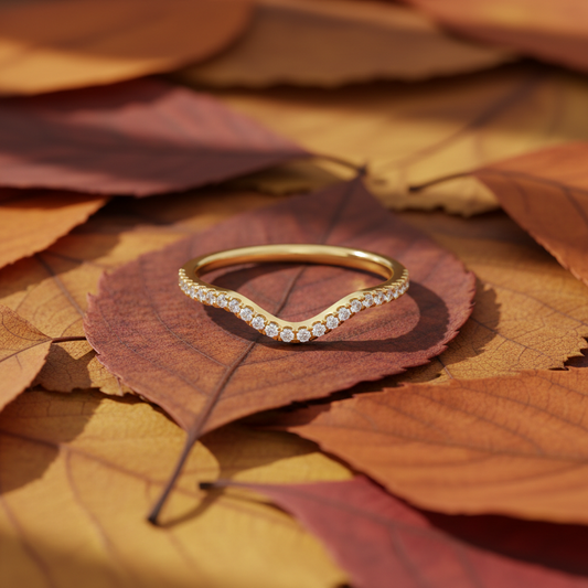 Aurelle V Moissanite Curved Diamond Band