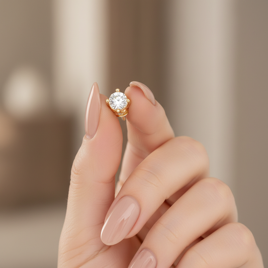 Crown Gallery Round Cut Moissanite Diamond Stud