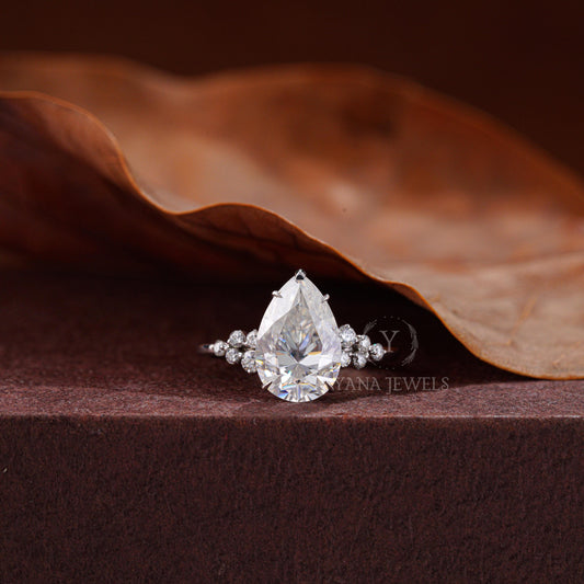 Luxury Pear Shaped Moissanite Diamond Ring | 1–3 CT, GRA Certified
