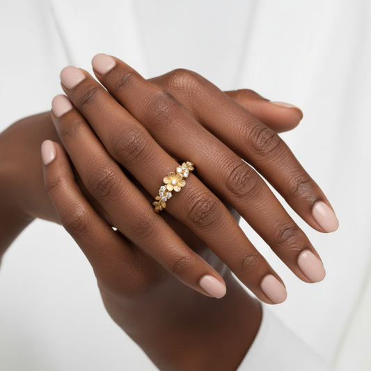 Round Cut Moissanite Flower Love Band VVS | Yana Jewels