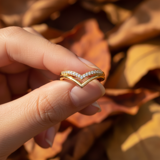 Round Cut Moissanite V Stacking Band | Yana Jewels