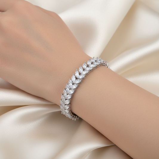 Chimes Leaf Marquise Moissanite Diamond Tennis Bracelet
