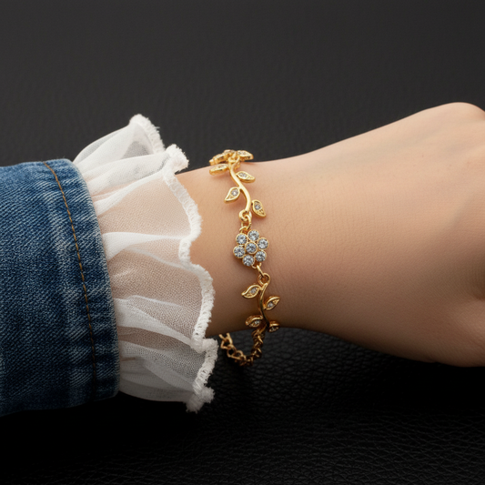 Women’s Flower Bracelet Round Cut Lab Grown Diamond