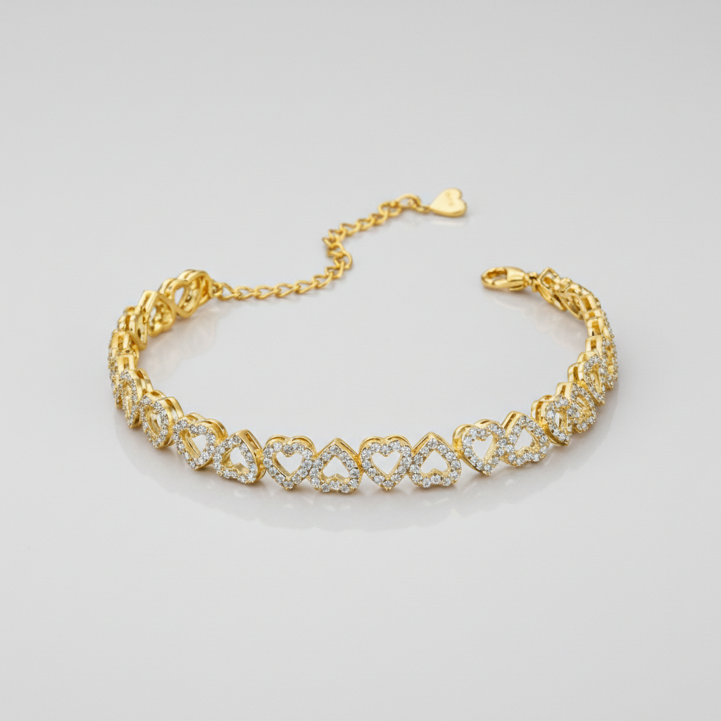 Eternal Heart Lab Grown Diamond Bracelet in Yellow Gold