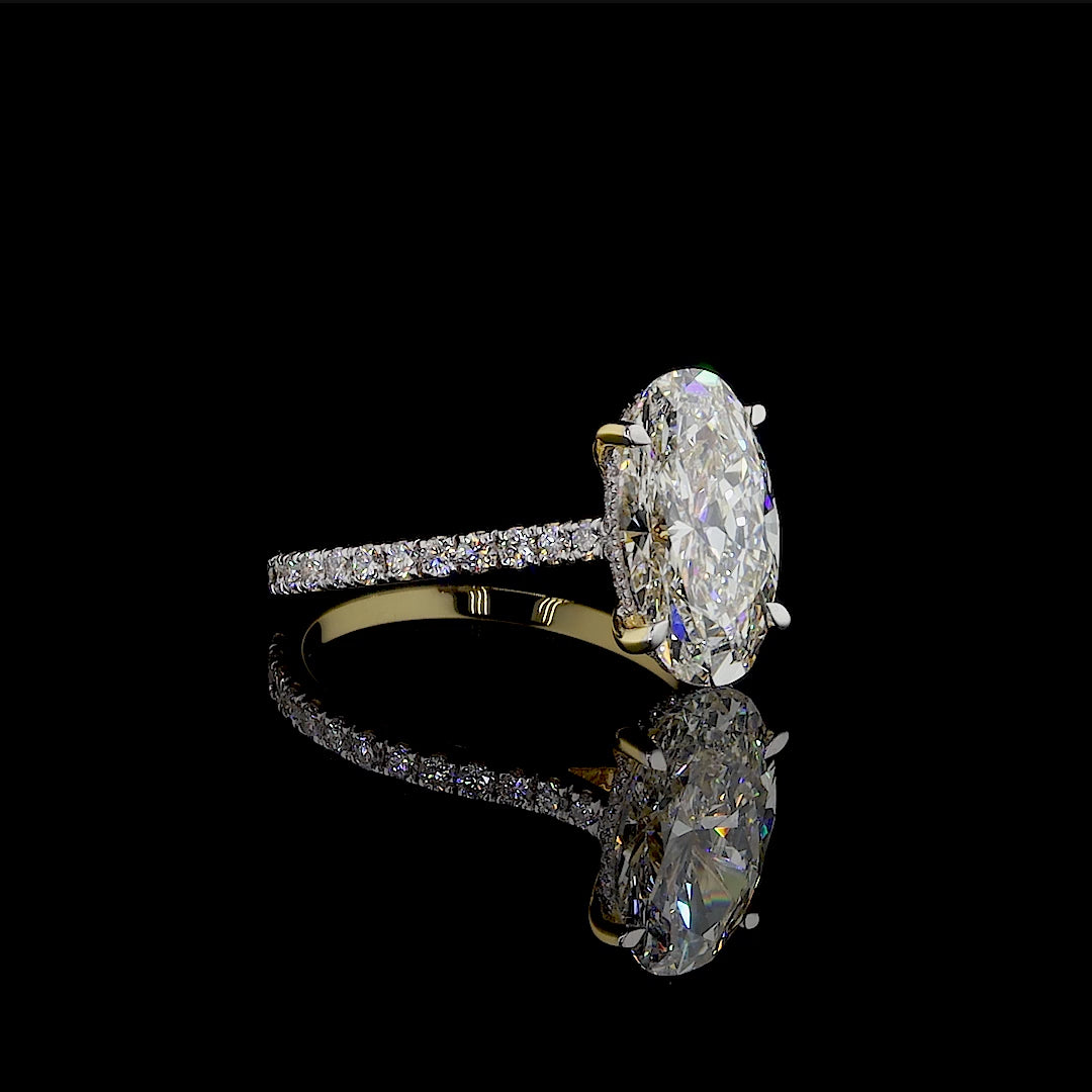3.50Ct Oval Cut IGI Certified Lab Grown Diamond Ring in 18kt Gold